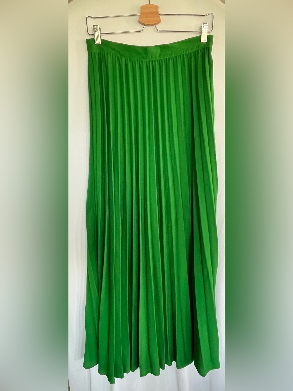 Green Pleated Maxi Skirt - Women